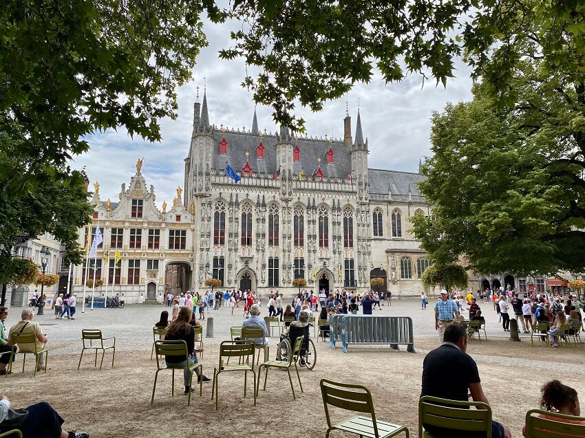 burg-square-things-to-do-in-bruges
