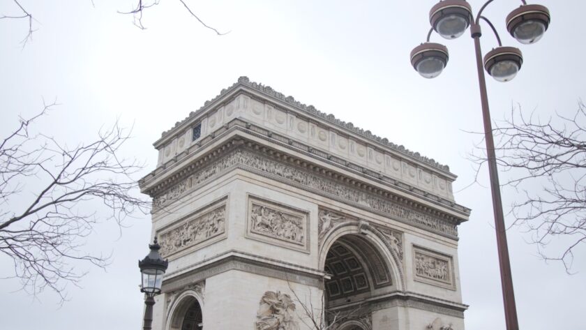 Arc_de_triomphe_studifahrten_paris_trip